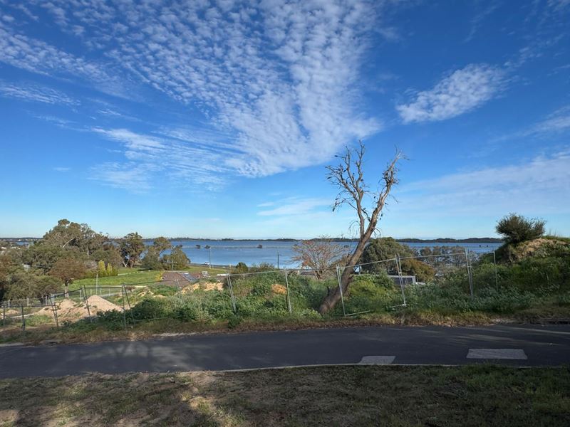 10 Christina Street, Australind WA 6233