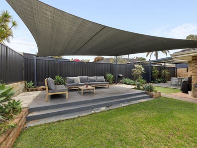 62A Marcus Avenue, Booragoon WA 6154