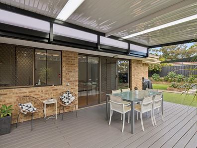 62A Marcus Avenue, Booragoon WA 6154