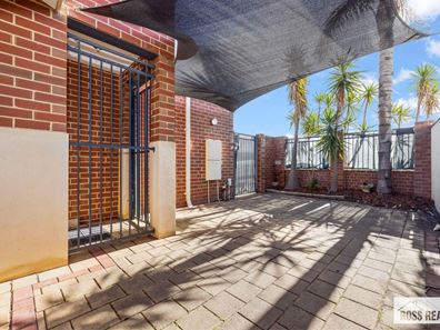 5B Smith Street, Morley WA 6062