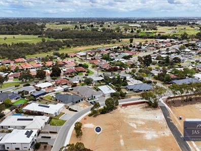 13 Cranwood Crescent, Viveash WA 6056