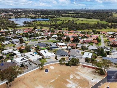 13 Cranwood Crescent, Viveash WA 6056