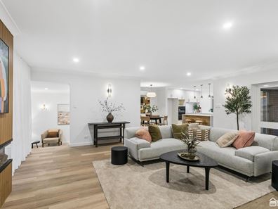 16 Haslemere Drive, Mount Nasura WA 6112