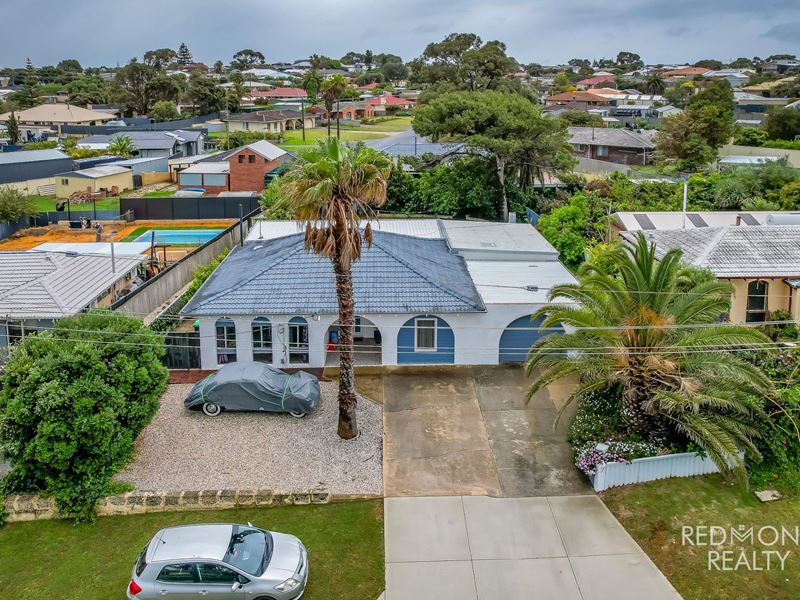 7 Mitchell Place, Two Rocks WA 6037