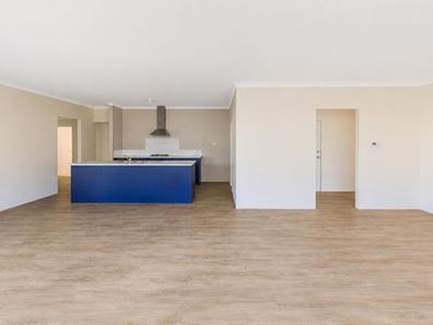 21 Nepine Vista, Wandi WA 6167