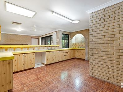 25 Ewing Avenue, Bull Creek WA 6149