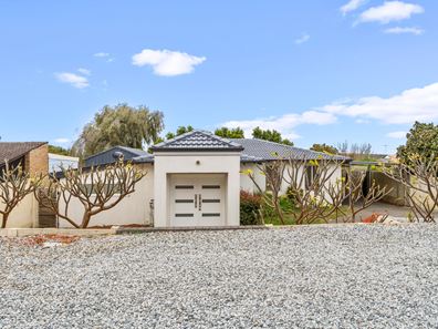 14 Trafford Court, Craigie WA 6025