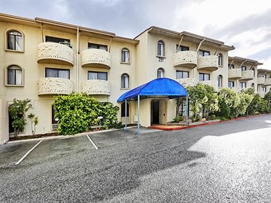 127/251 West Coast Highway, Scarborough WA 6019