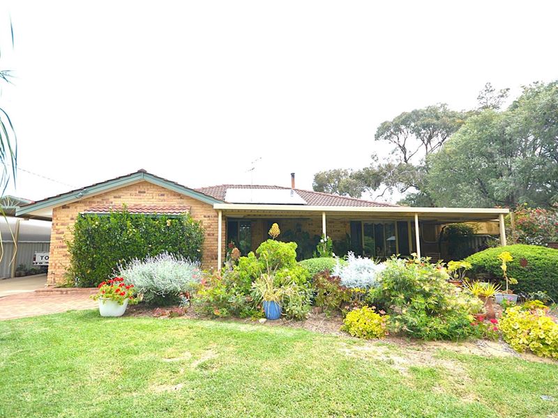 12 Pioneer Court, Bouvard WA 6211