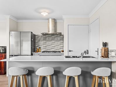 16A Tooting Street, Beckenham WA 6107