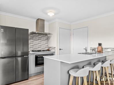 16A Tooting Street, Beckenham WA 6107