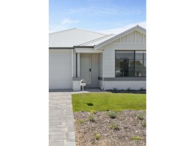 26 Tundra Crescent, Henley Brook WA 6055