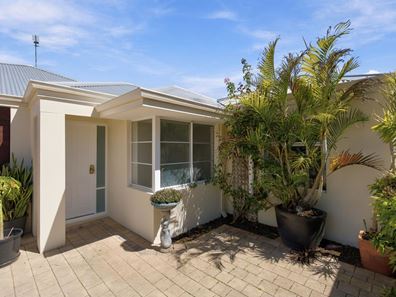 13 Myimbar Way, Nollamara WA 6061