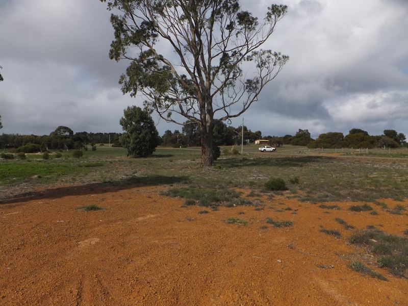 215 Cambewarra Drive, Hopetoun