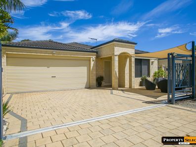 15a Windemere Cres, Nollamara WA 6061