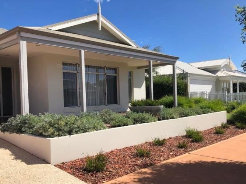 3 Pascoe Way, Millbridge