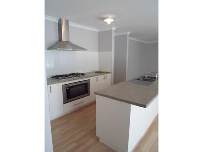 4 Dearden Road, Byford WA 6122