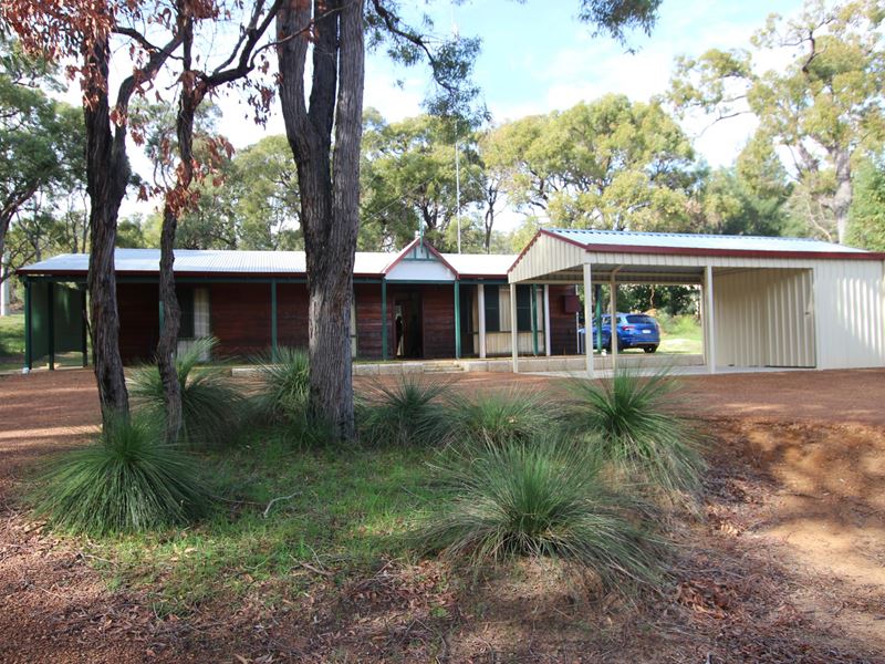 7 KNIGHT PLACE, Waroona