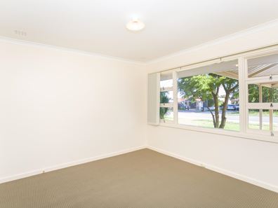 18 Pelham Street, Armadale WA 6112