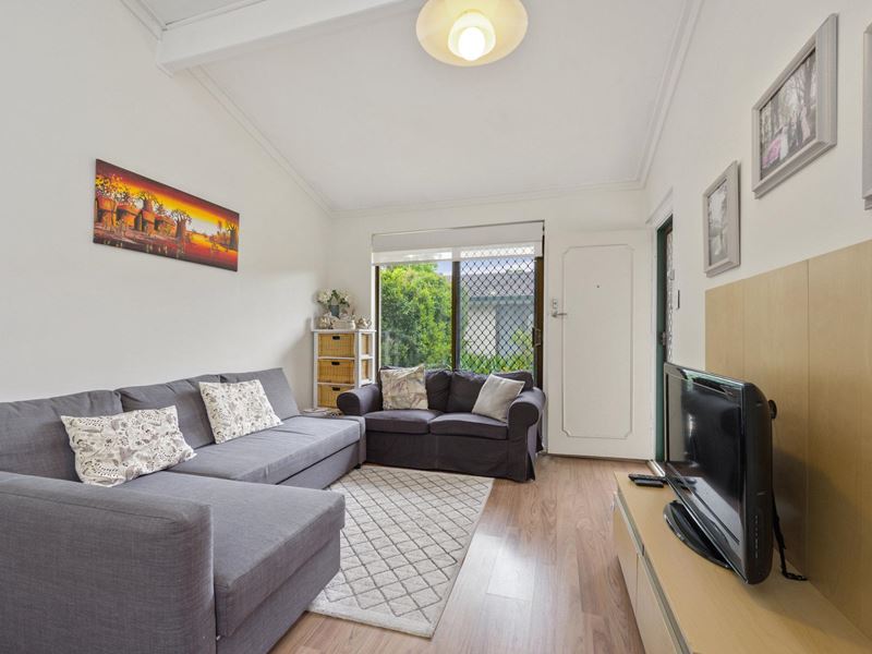 19/208 North Beach Drive, Tuart Hill