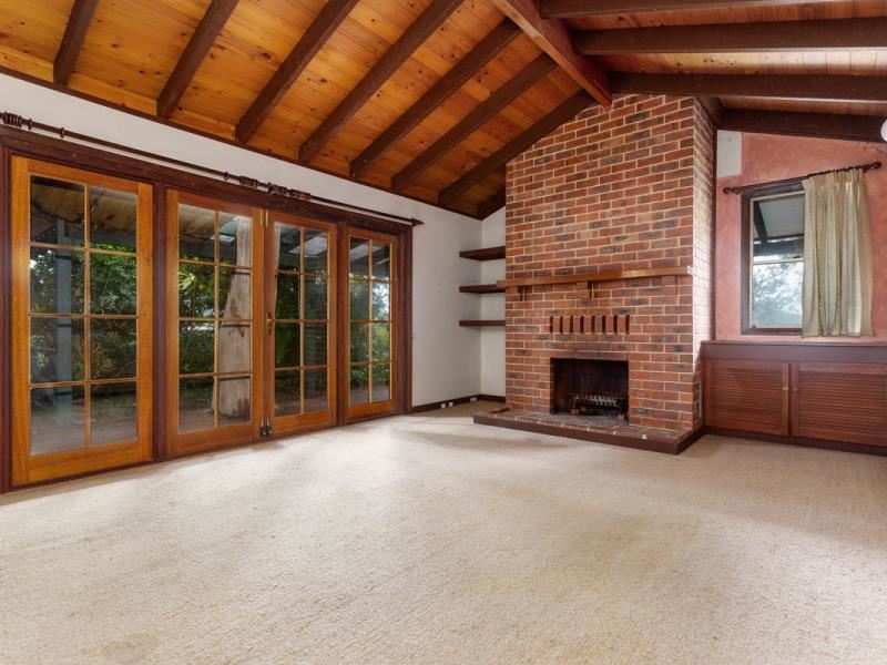 16 Strathyre Drive, Duncraig