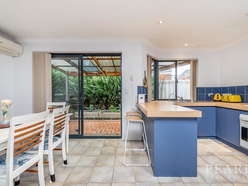 3/22 Arabella Mews, Currambine