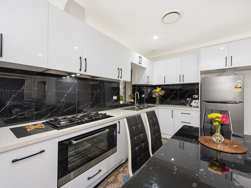 89 STAFFORD  ROAD, Kenwick