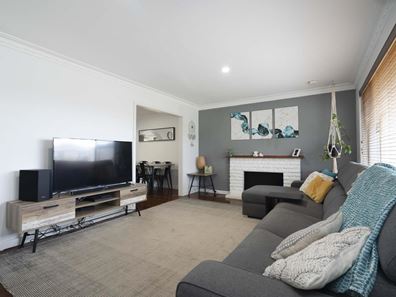 25 Tillingdon Way, Morley WA 6062