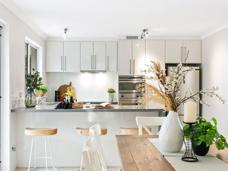 3/54 Second Avenue, Claremont