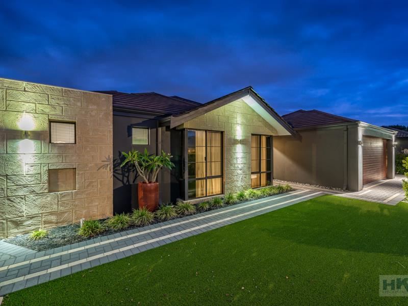5 Banchory Way, The Vines