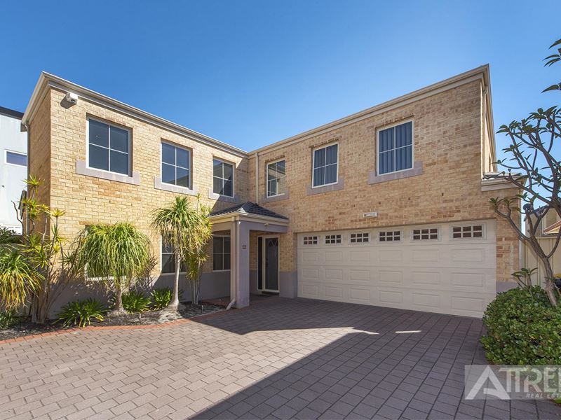 3/8 Batsford Way, Canning Vale WA 6155
