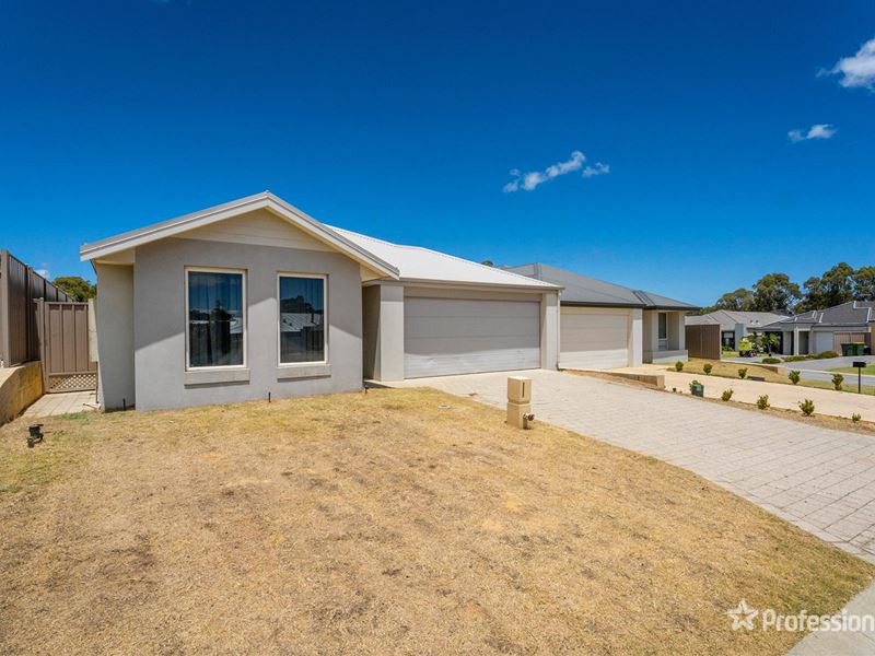 9 Gullane Way, Meadow Springs