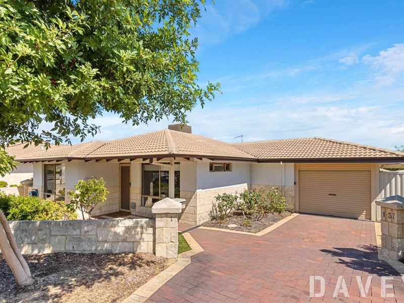 1/37 Muirhead Way, Kingsley