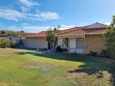 19 Blakers Ridge, Winthrop WA 6150