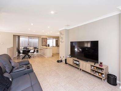22 Kootingal Bend, Baldivis WA 6171