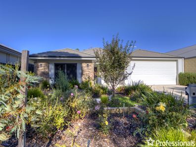 77 Greenslope Drive, Bushmead WA 6055