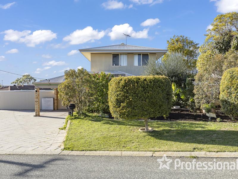 4 Augusta Grove, Yanchep