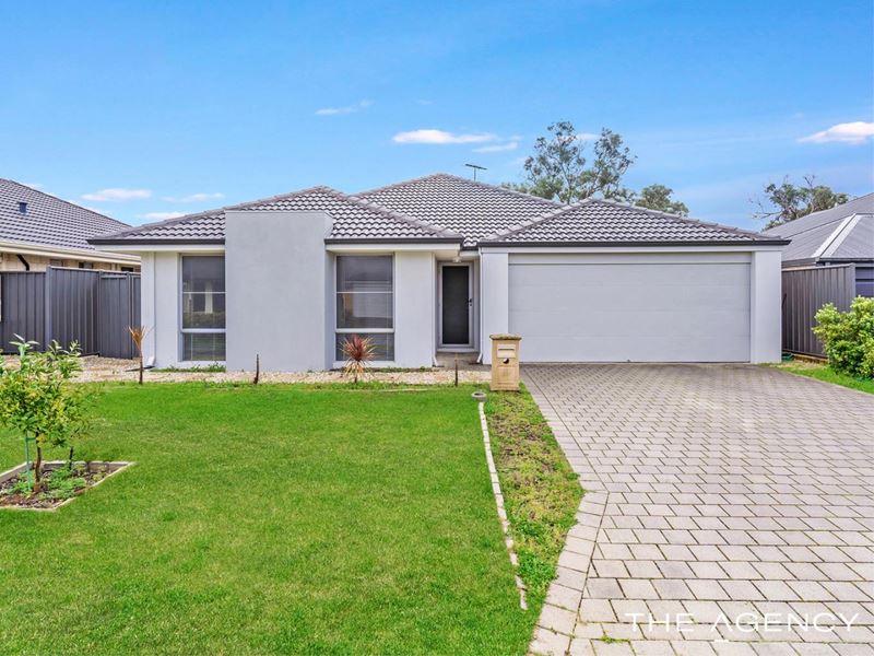 14 Blanche Crescent, Lakelands