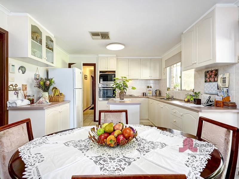 5 Sanford  Way, Eaton