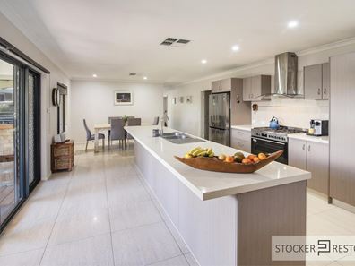 33 Clover Crescent, Busselton WA 6280