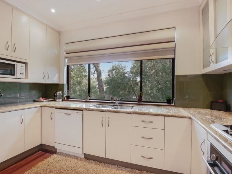 22 Croyden Road, Roleystone