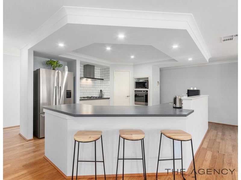 15 Bittern Close, Maida Vale