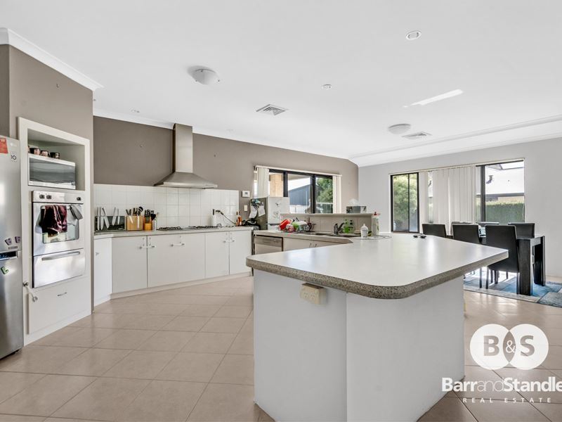 49 Alyxia Drive, Glen Iris