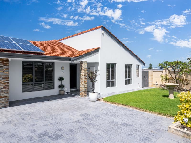 2 Dorchester Court, Mullaloo
