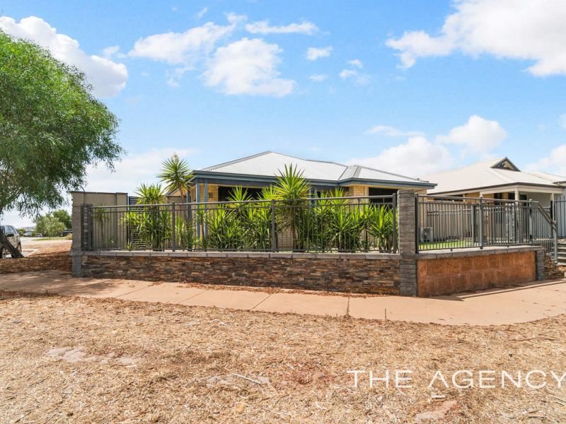 10 Birchmore Gardens, Ellenbrook