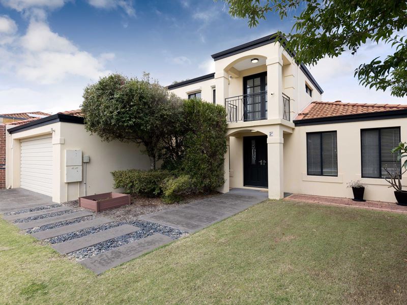 2B Doney Street, Alfred Cove