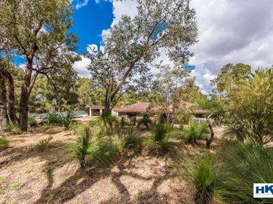 27 Ashton Road, Bullsbrook WA 6084