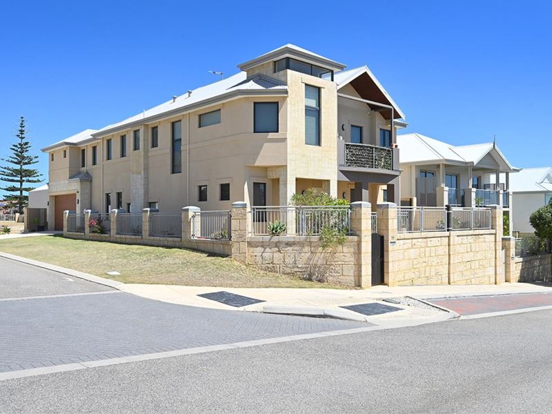 11 Portrush Way, Mindarie