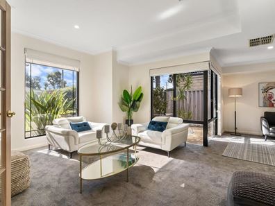 42 Maybach Way, Dianella WA 6059