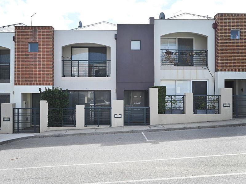19 Metro Boulevard, Clarkson
